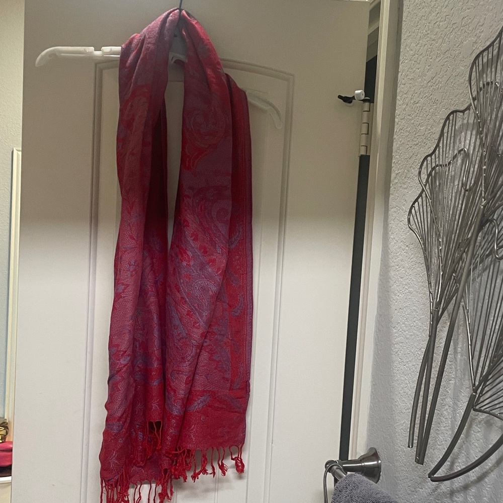 Elegant Red Paisley Scarf